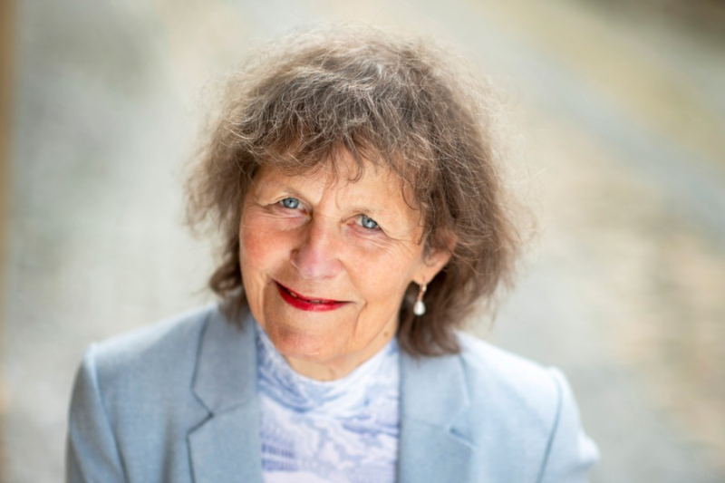 Professor ble poet