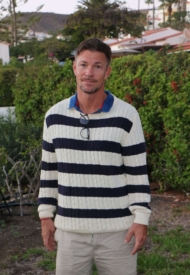 Skriver seg gjennom livets mørkeste timer